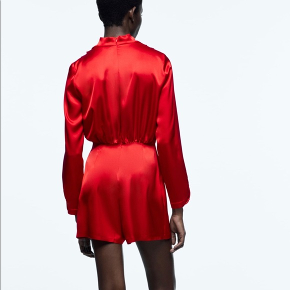 Zara red satin effect jumpsuit med - Picture 3 of 3